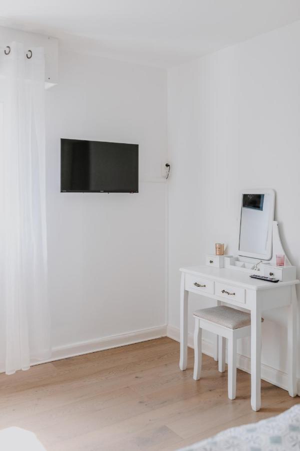 滨海图维列Le Cosy Avec Piscine, Balcon Et Parking公寓 外观 照片